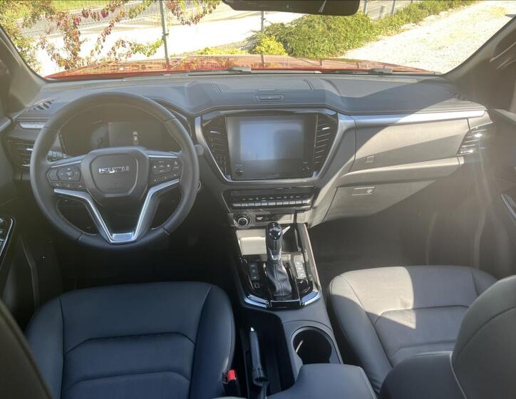 Isuzu D-Max 18