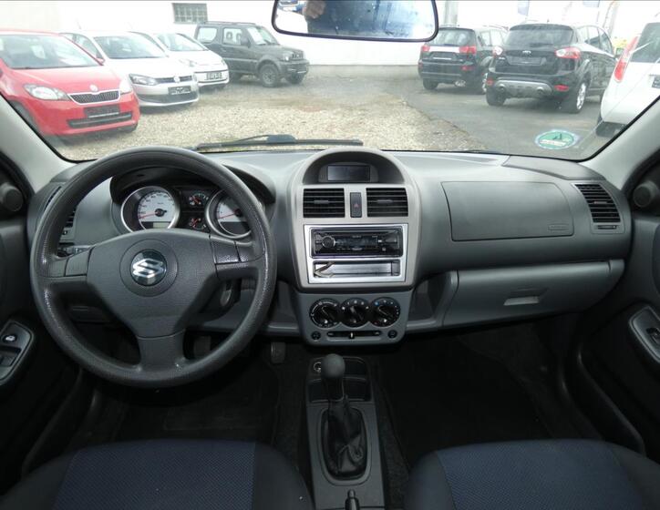 Suzuki Ignis 7