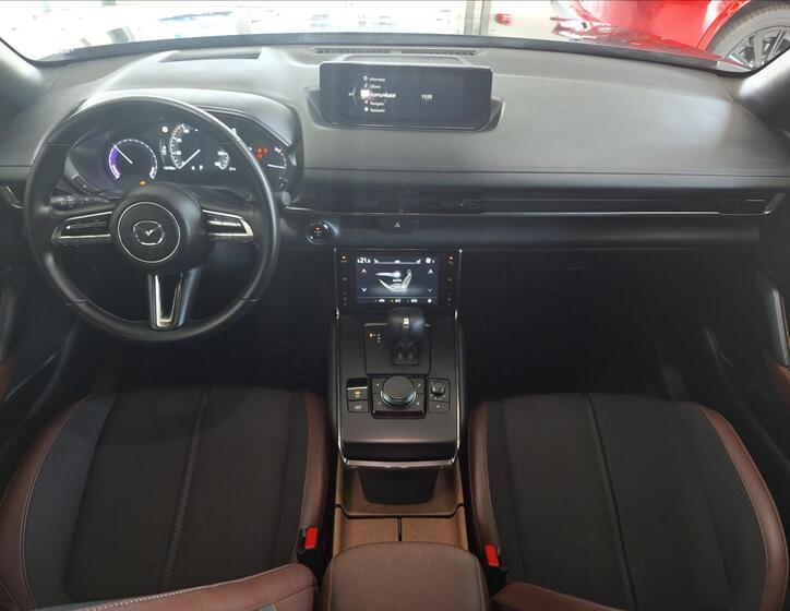 Mazda MX-30 9