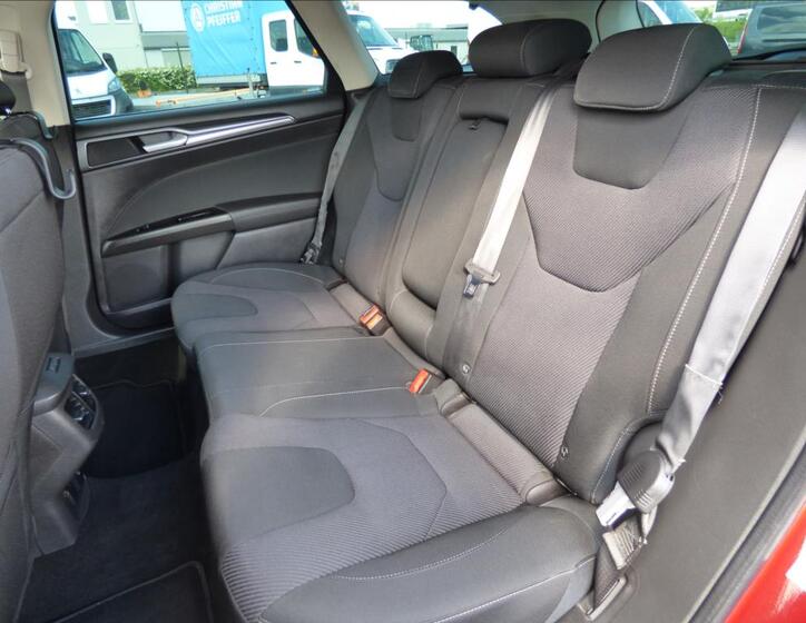 Ford Mondeo 40