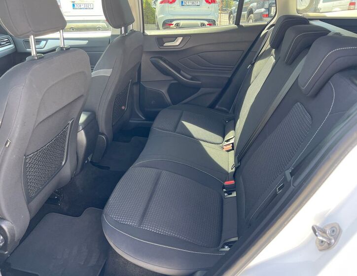 Ford Focus 8