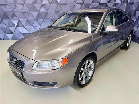 Volvo S80