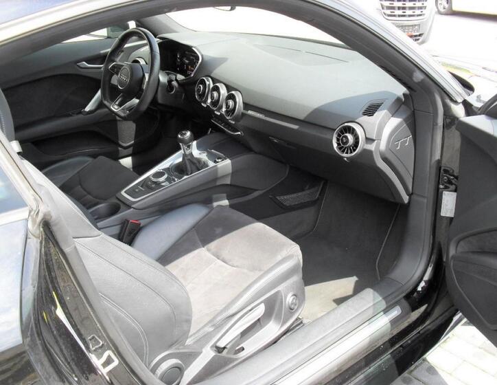 Audi TT 20