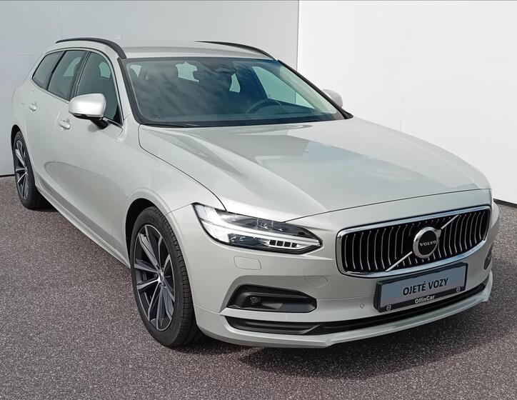 Volvo V90 7