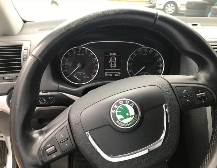 Škoda Octavia 10