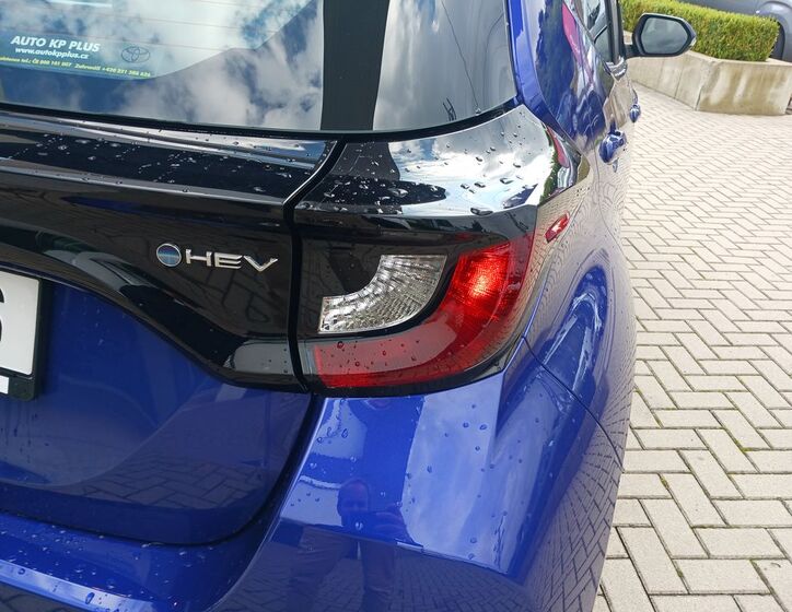 Toyota Yaris 28
