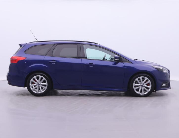 Ford Focus 8