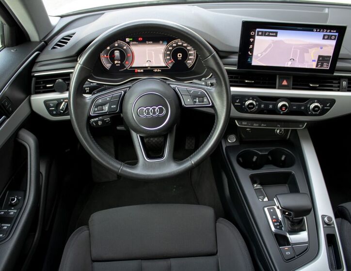 Audi A4 11