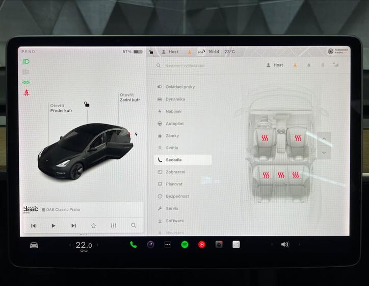 Tesla Model 3 17
