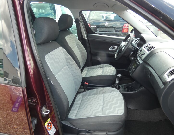 Škoda Roomster 14