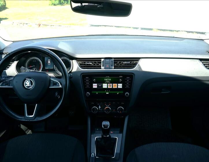 Škoda Octavia 8