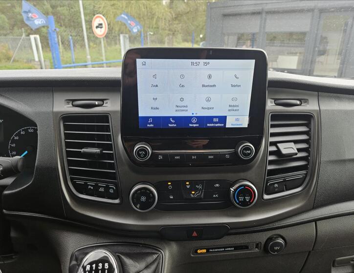 Ford Transit 14