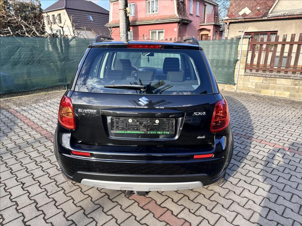 Suzuki SX4 4