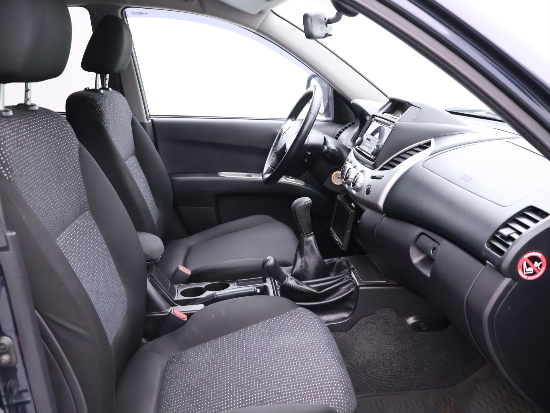 Mitsubishi L200
