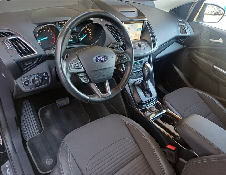 Ford Kuga 10