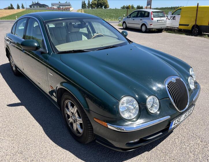 Jaguar S-Type 3
