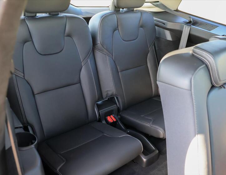 Volvo XC90 17