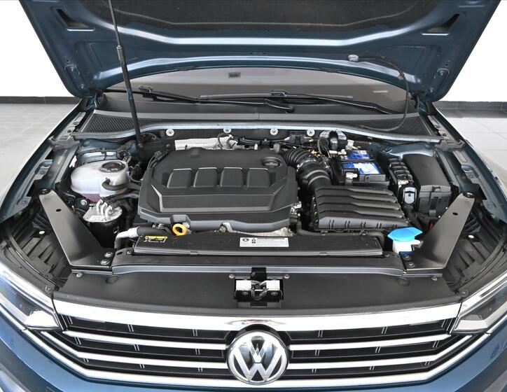Volkswagen Passat 5