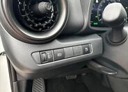 Toyota C-HR 12