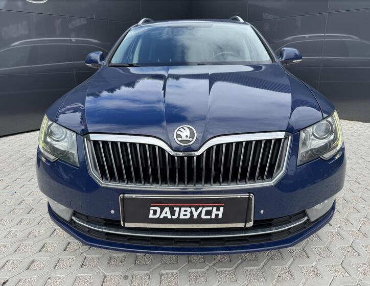Škoda Superb 5