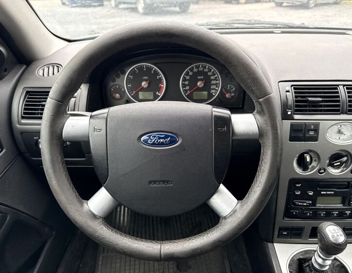 Ford Mondeo 10