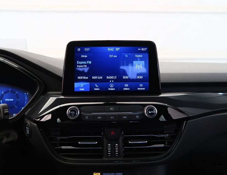 Ford Kuga 24
