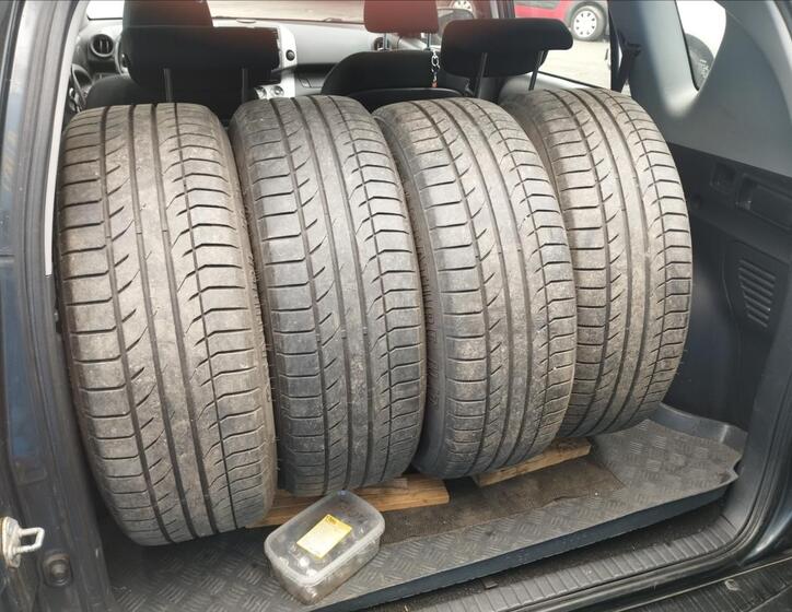 Toyota RAV4 15
