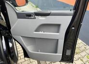 Volkswagen Caravelle 18