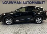 Lexus NX 300h 3