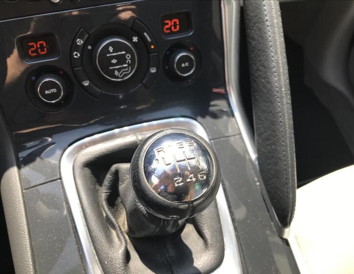 Peugeot 3008 15