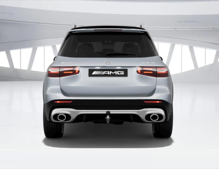 Mercedes-Benz GLB 5