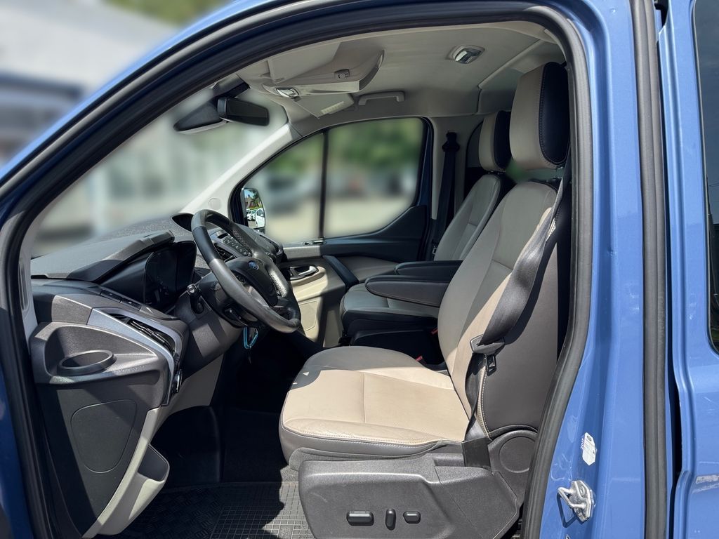 Ford Tourneo Custom