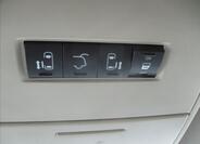 Chrysler Town & Country 25