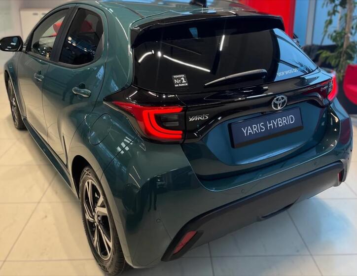 Toyota Yaris 4