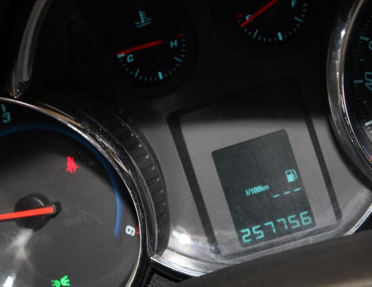 Chevrolet Cruze 26