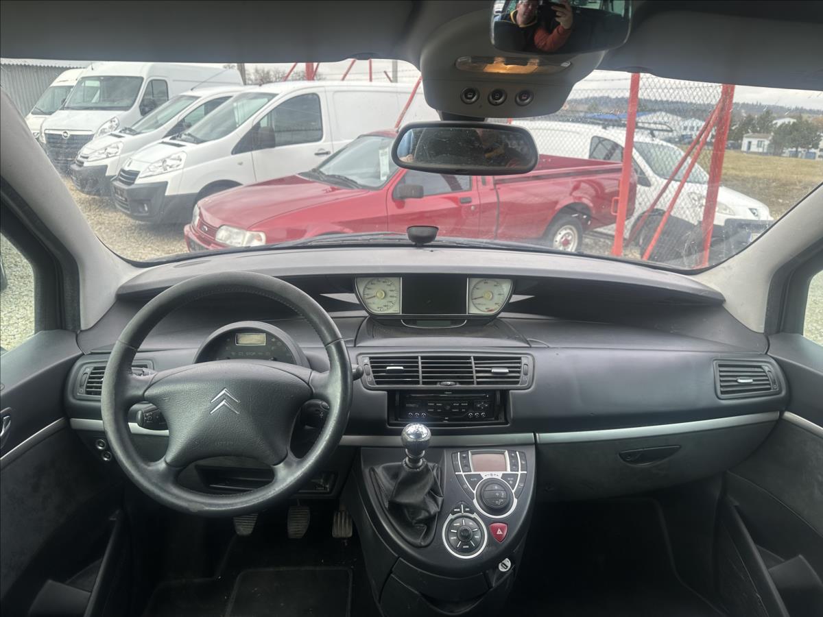 Citroën C8
