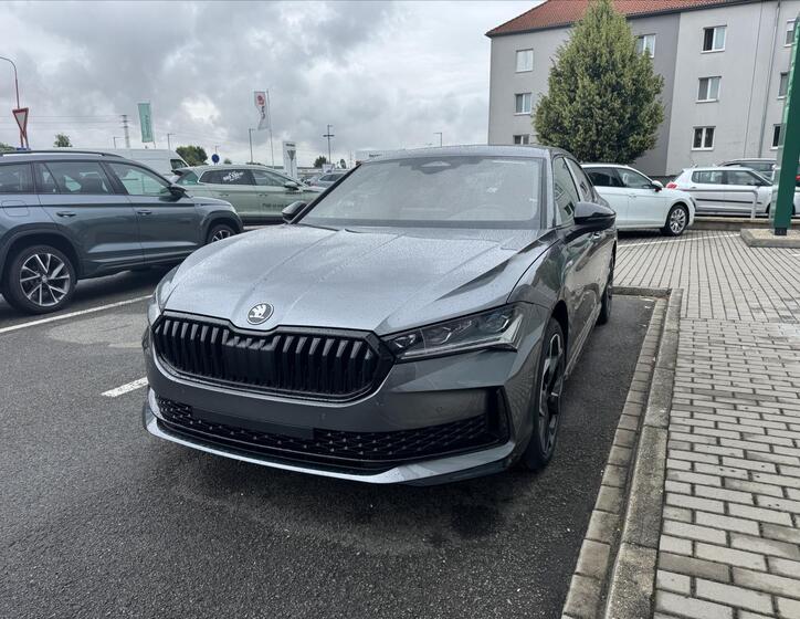 Škoda Superb 1