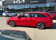 KIA Ceed 4