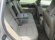 Volvo XC70 11