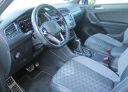Volkswagen Tiguan 8
