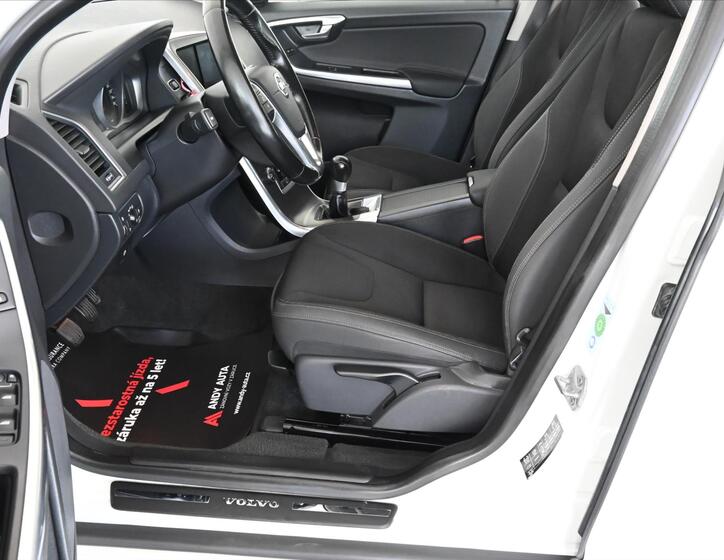 Volvo XC60 9