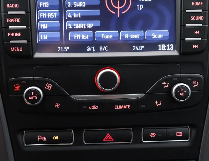 Ford Mondeo 26