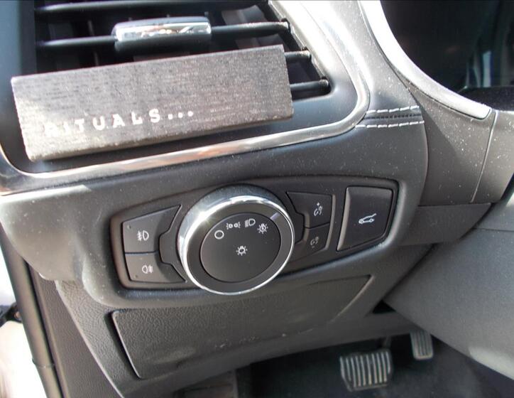 Ford S-MAX 27