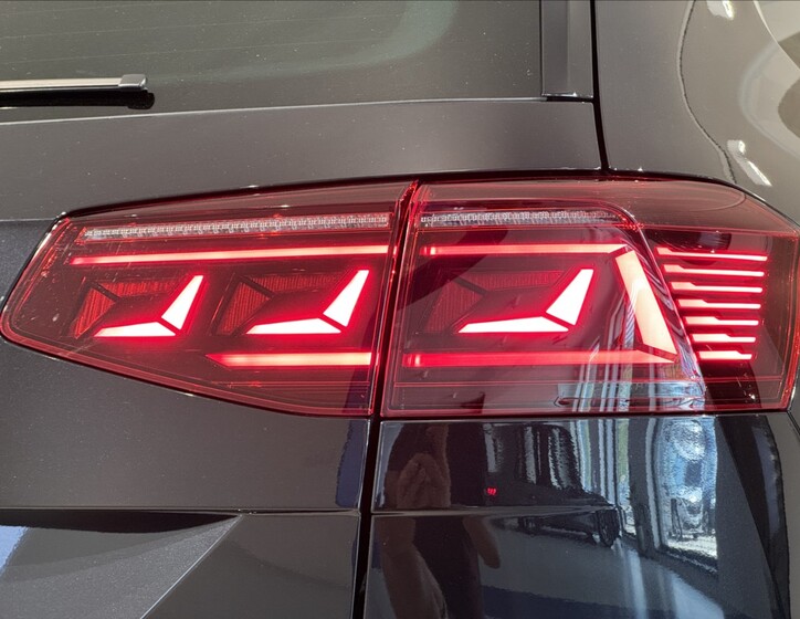 Volkswagen Passat 13