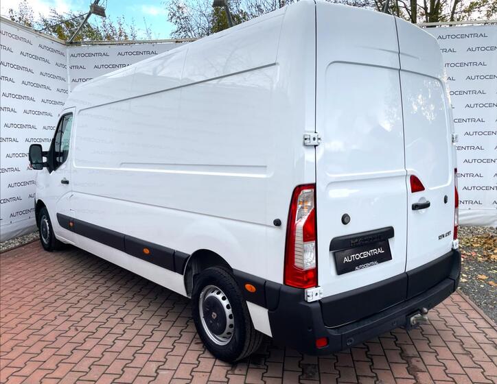 Renault Master 8