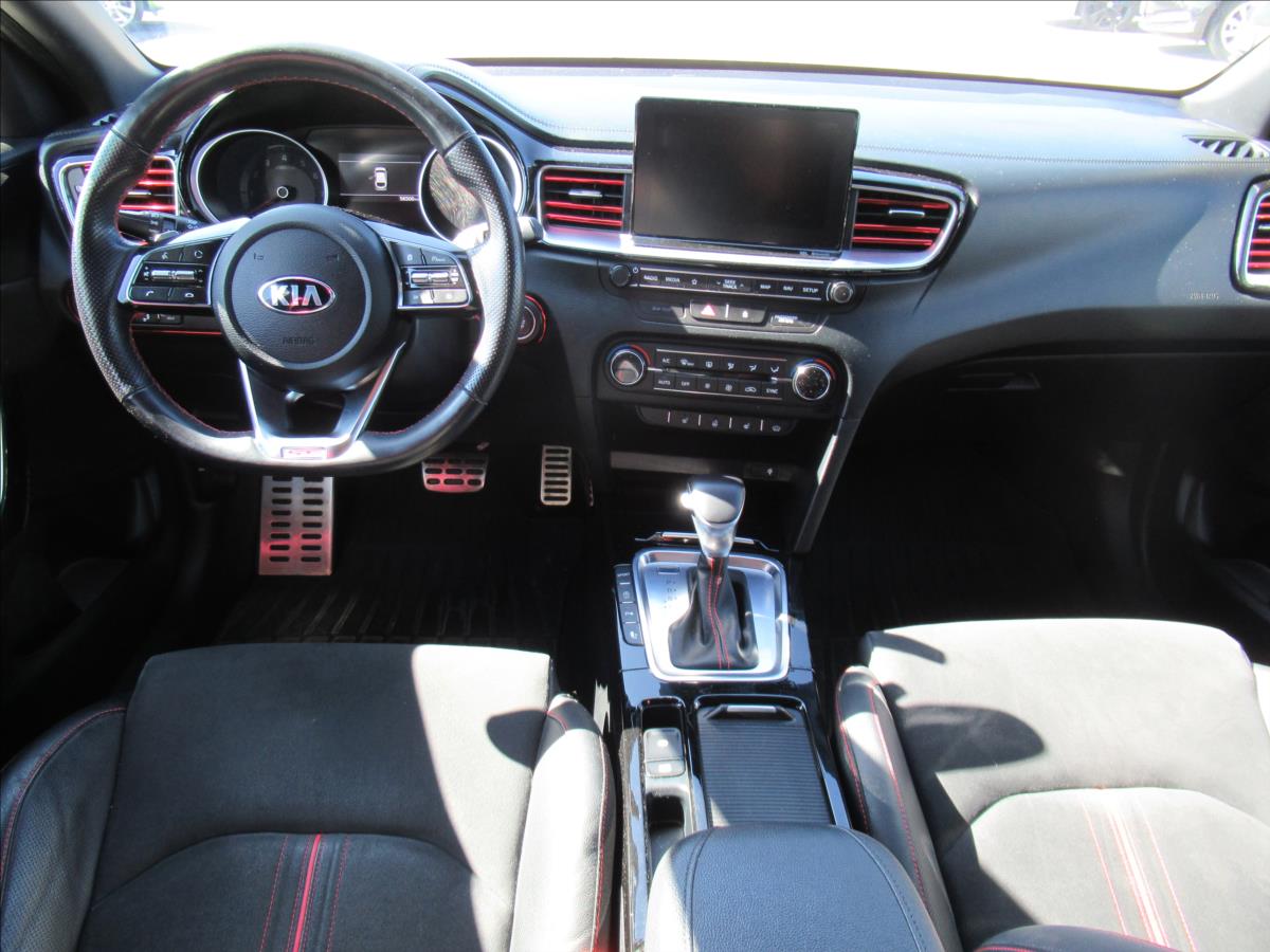 KIA ProCeed