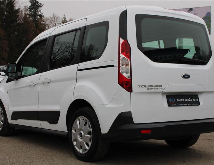 Ford Tourneo Connect 7