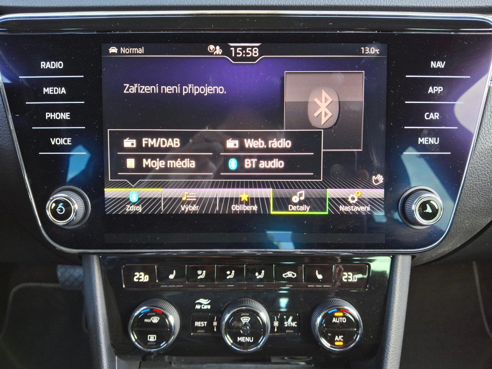 Škoda Superb