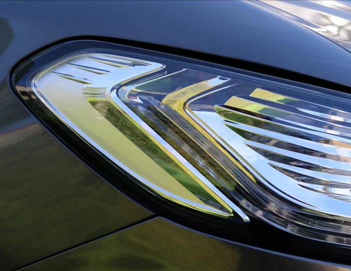 Ford Mondeo 9