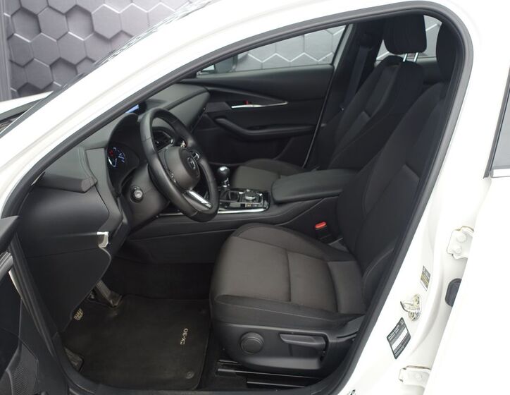 Mazda CX-30 27